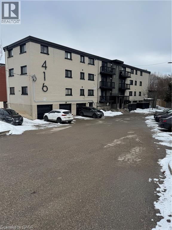 416 LANCASTER Street W Unit# C, Kitchener, Ontario