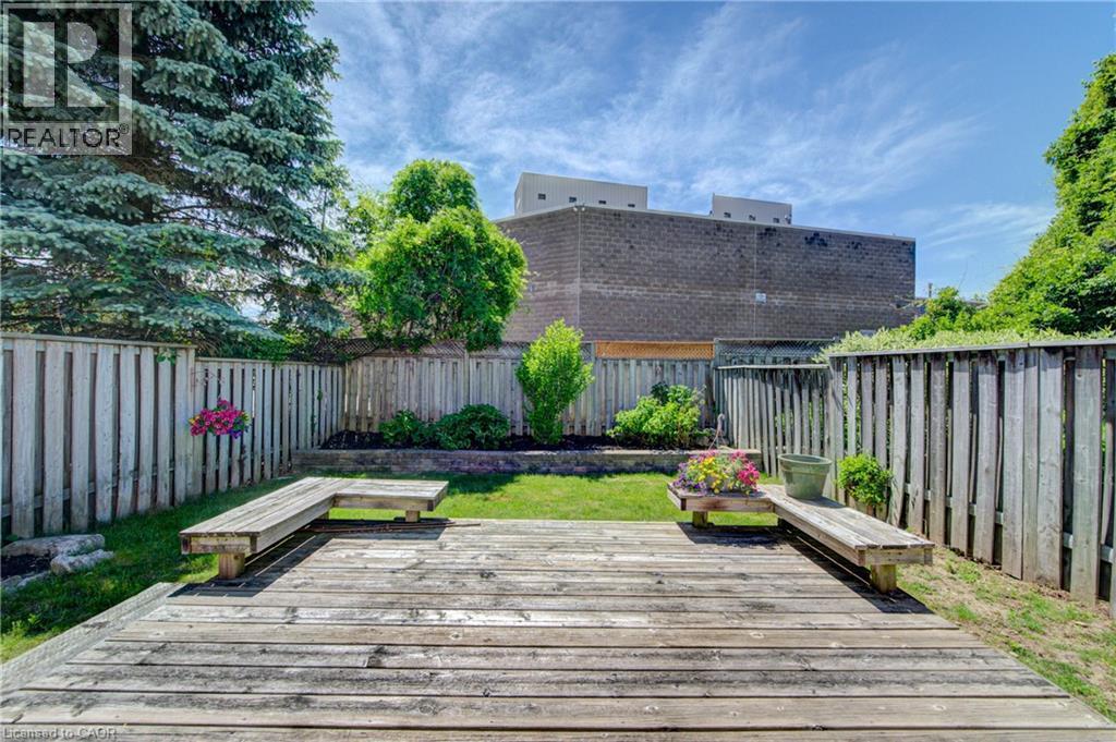 243 Auburn Drive, Waterloo, Ontario  N2K 3X7 - Photo 26 - 40838072
