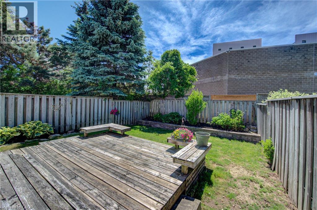 243 Auburn Drive, Waterloo, Ontario  N2K 3X7 - Photo 27 - 40838072
