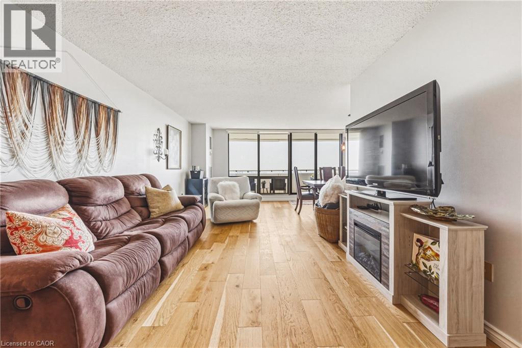 2055 Upper Middle Road Unit# 1606, Burlington, Ontario  L7P 3P4 - Photo 10 - 40837422