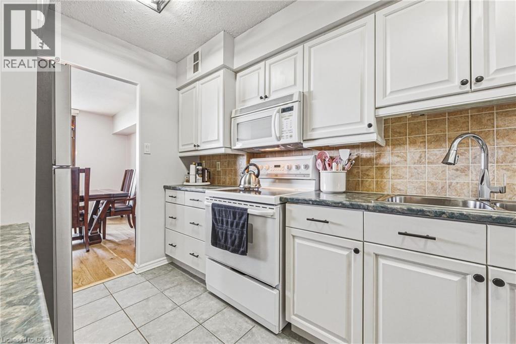 2055 Upper Middle Road Unit# 1606, Burlington, Ontario  L7P 3P4 - Photo 6 - 40837422