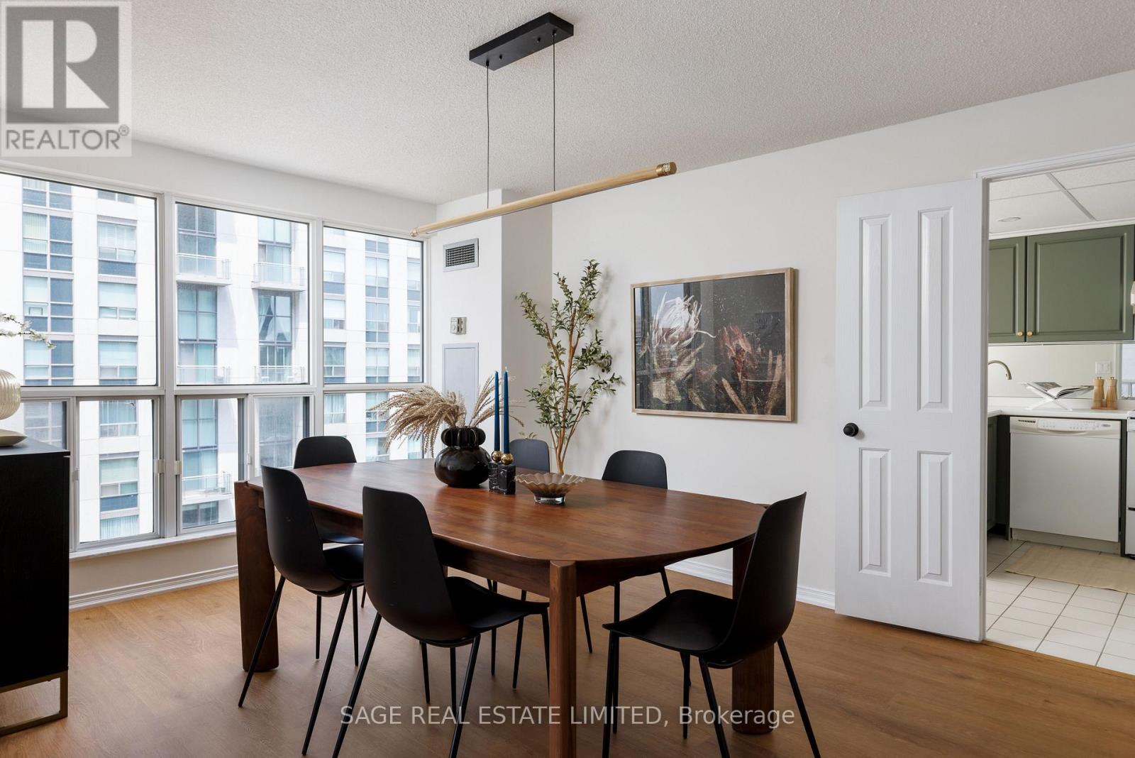 811 - 28 Hollywood Avenue, Toronto, Ontario  M2N 6S4 - Photo 16 - C13418982