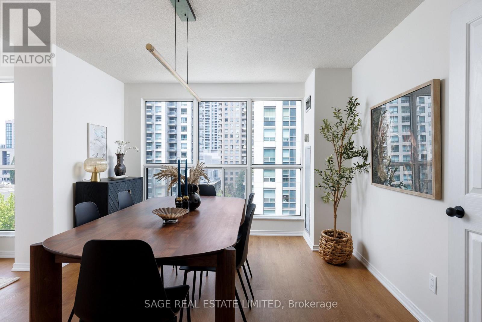 811 - 28 Hollywood Avenue, Toronto, Ontario  M2N 6S4 - Photo 18 - C13418982