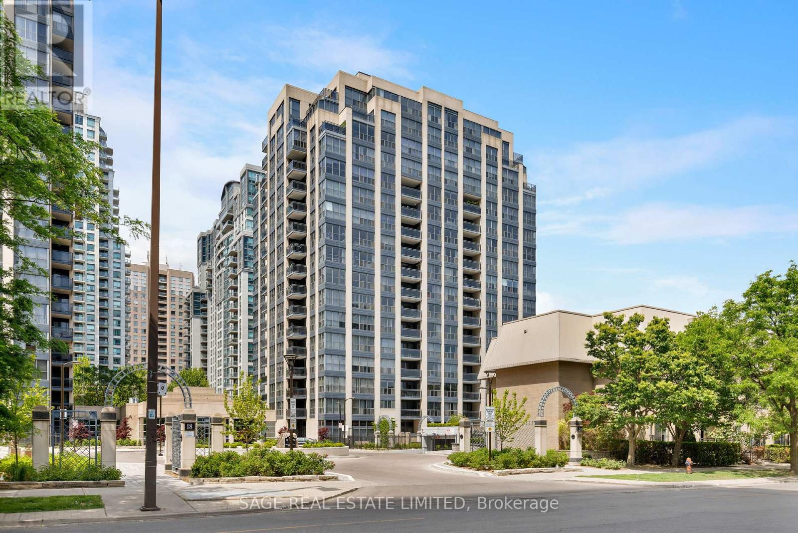 811 - 28 Hollywood Avenue, Toronto, Ontario  M2N 6S4 - Photo 47 - C13418982
