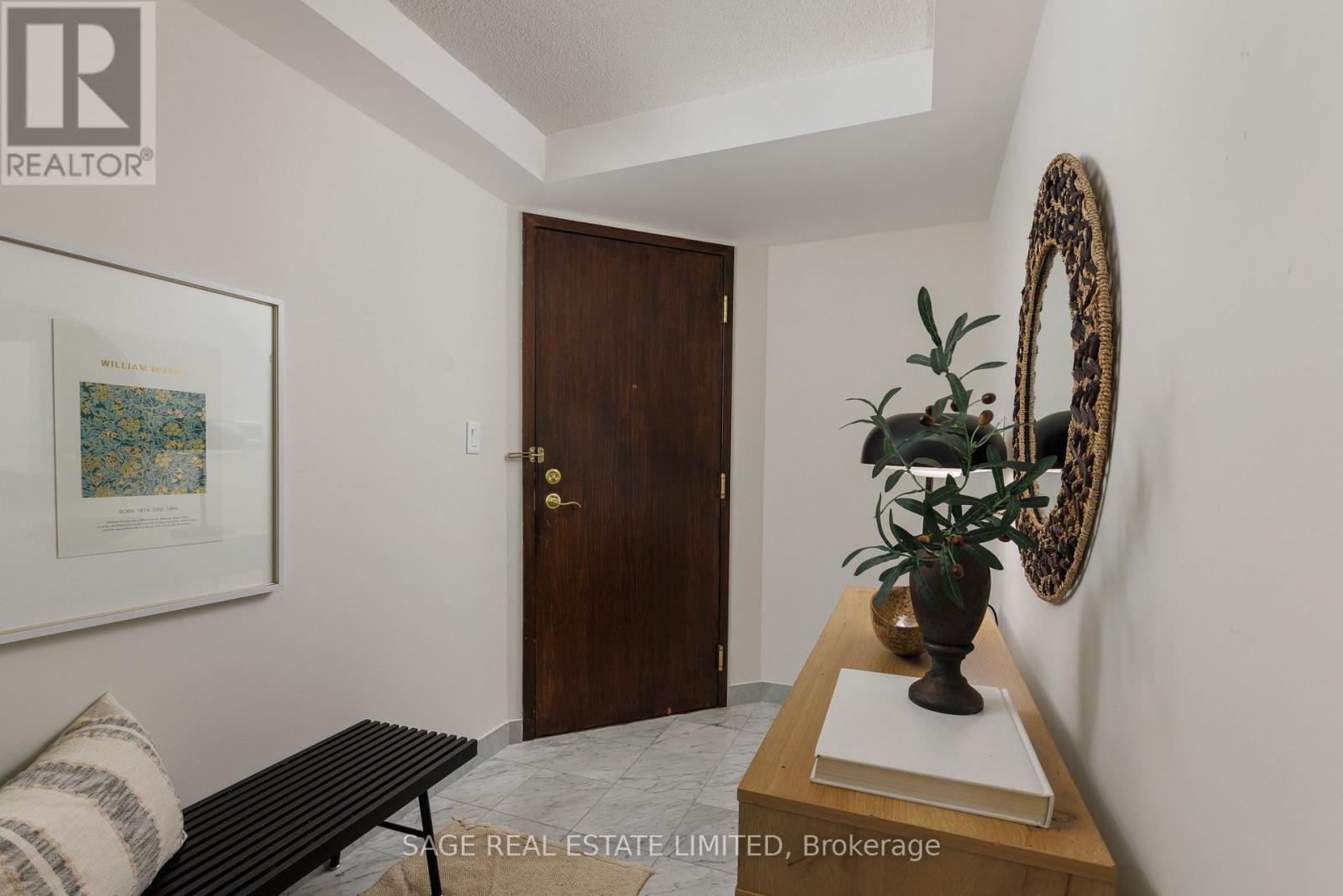 811 - 28 Hollywood Avenue, Toronto, Ontario  M2N 6S4 - Photo 5 - C13418982
