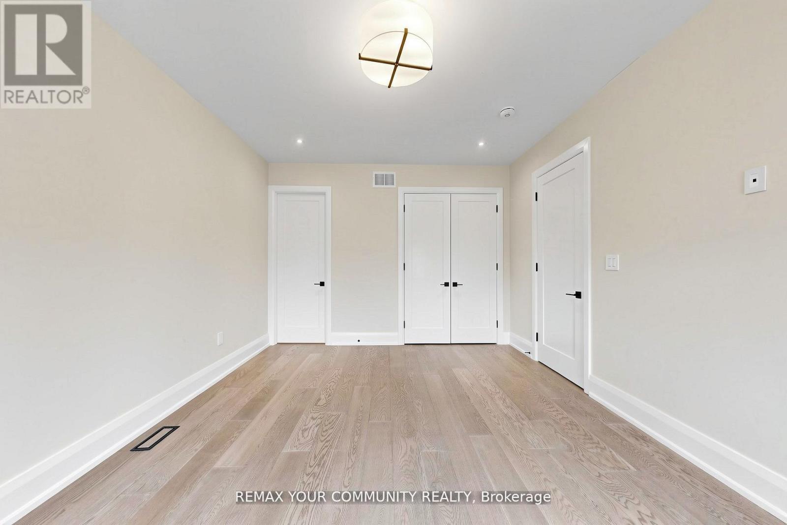 97 Ranee Avenue, Toronto, Ontario  M6A 1N1 - Photo 26 - C13419030