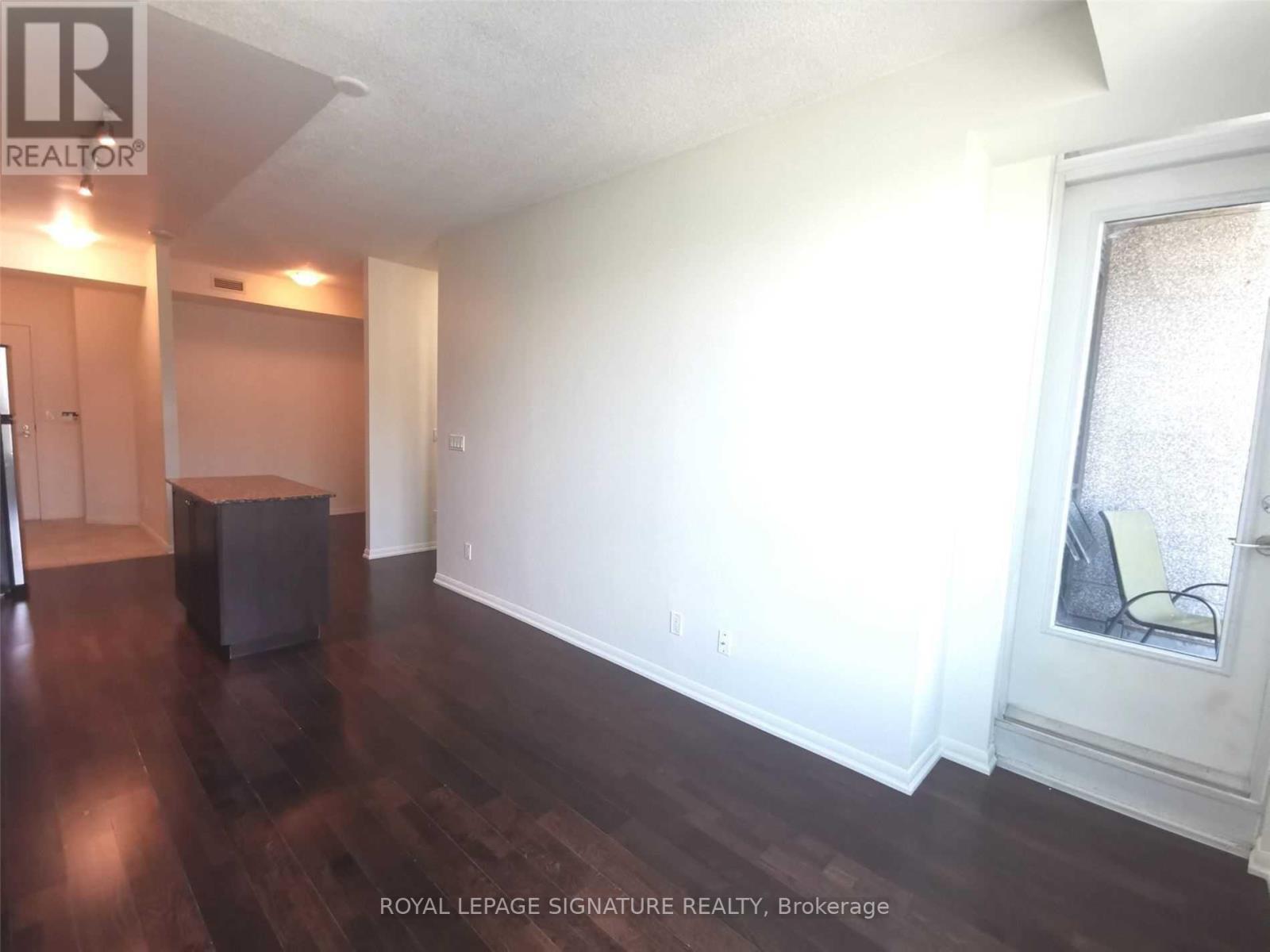 3709 - 215 Fort York Boulevard, Toronto, Ontario  M5V 4A2 - Photo 4 - C13419112