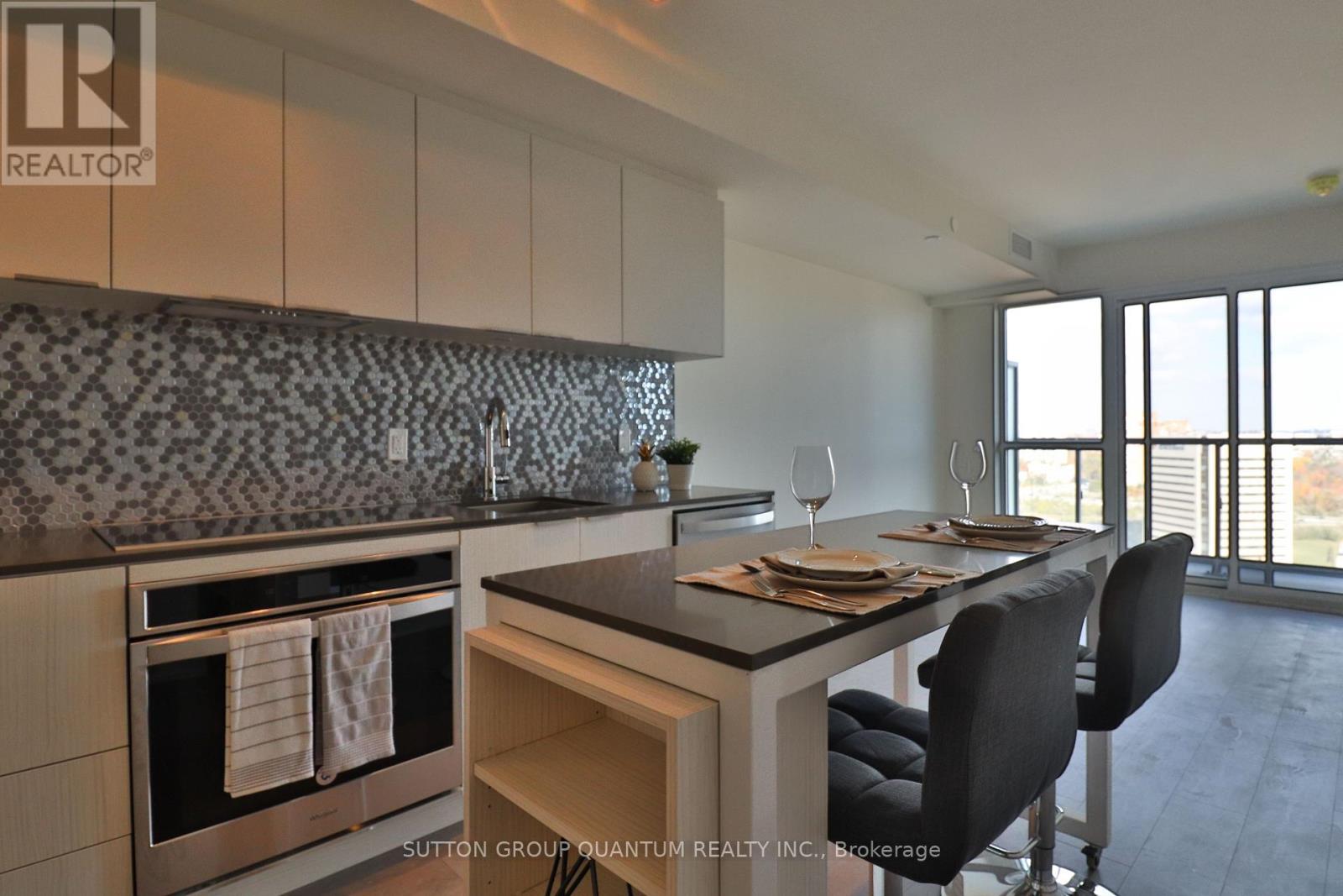 2107 - 2 Sonic Way, Toronto, Ontario  M3C 0P2 - Photo 12 - C13419170