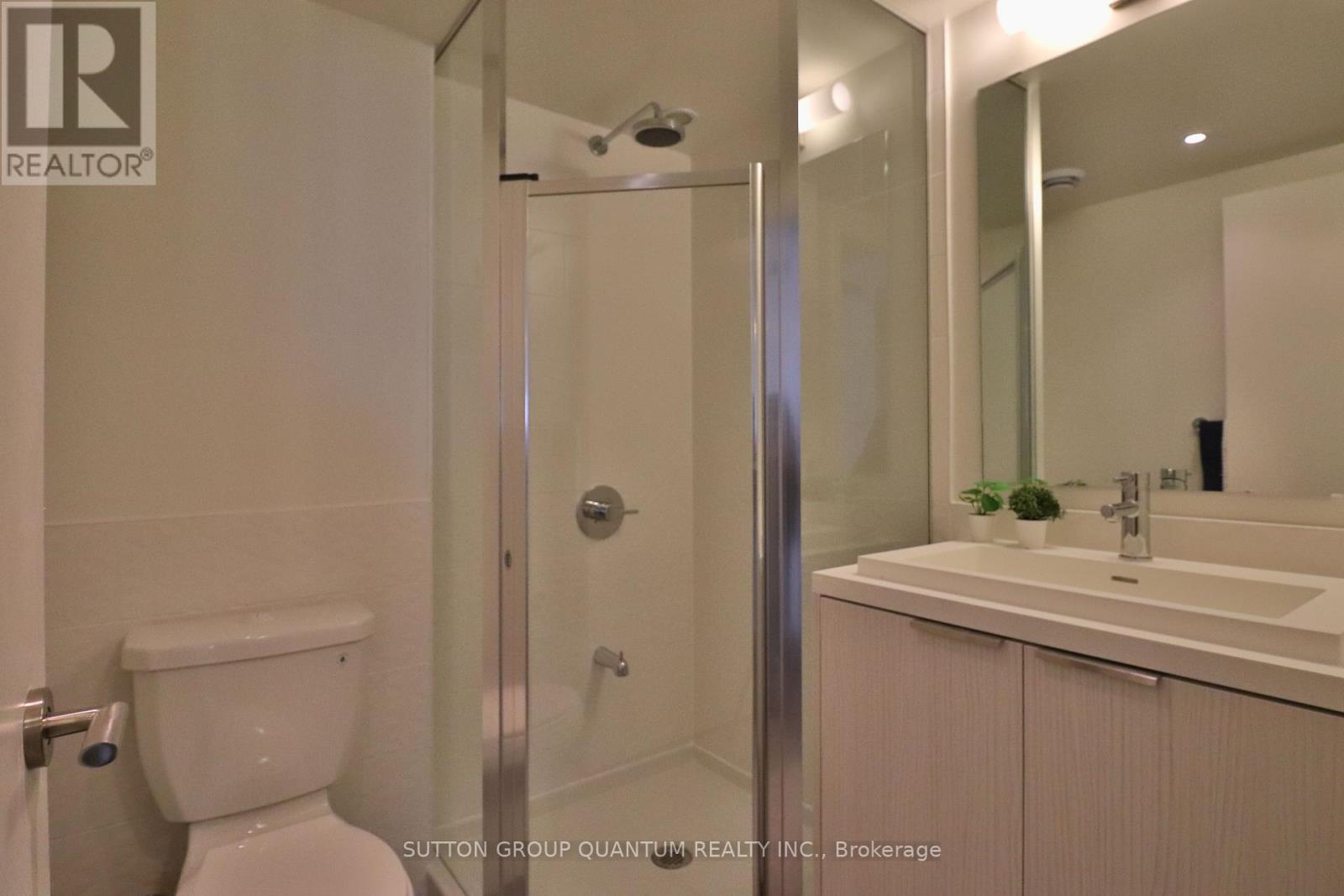 2107 - 2 Sonic Way, Toronto, Ontario  M3C 0P2 - Photo 5 - C13419170