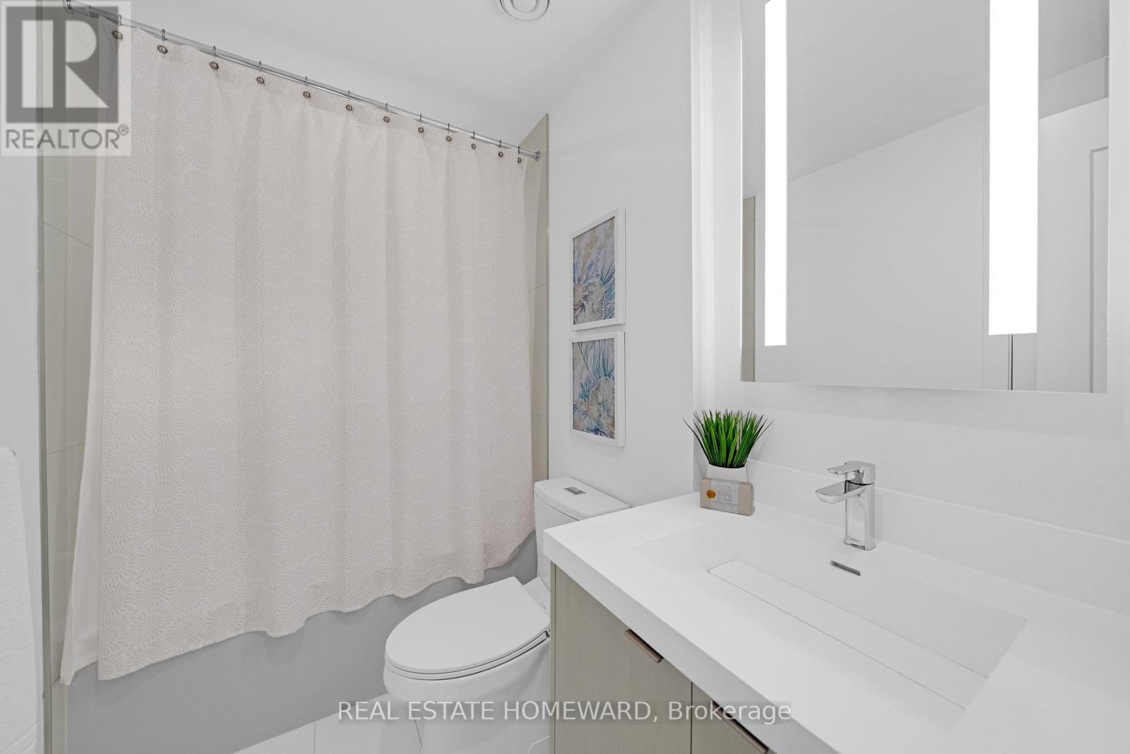 2039 - 20 Inn On The Park Drive, Toronto, Ontario  M3C 0P8 - Photo 19 - C13419248
