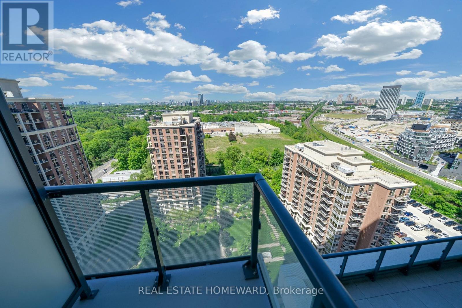 2039 - 20 Inn On The Park Drive, Toronto, Ontario  M3C 0P8 - Photo 29 - C13419248