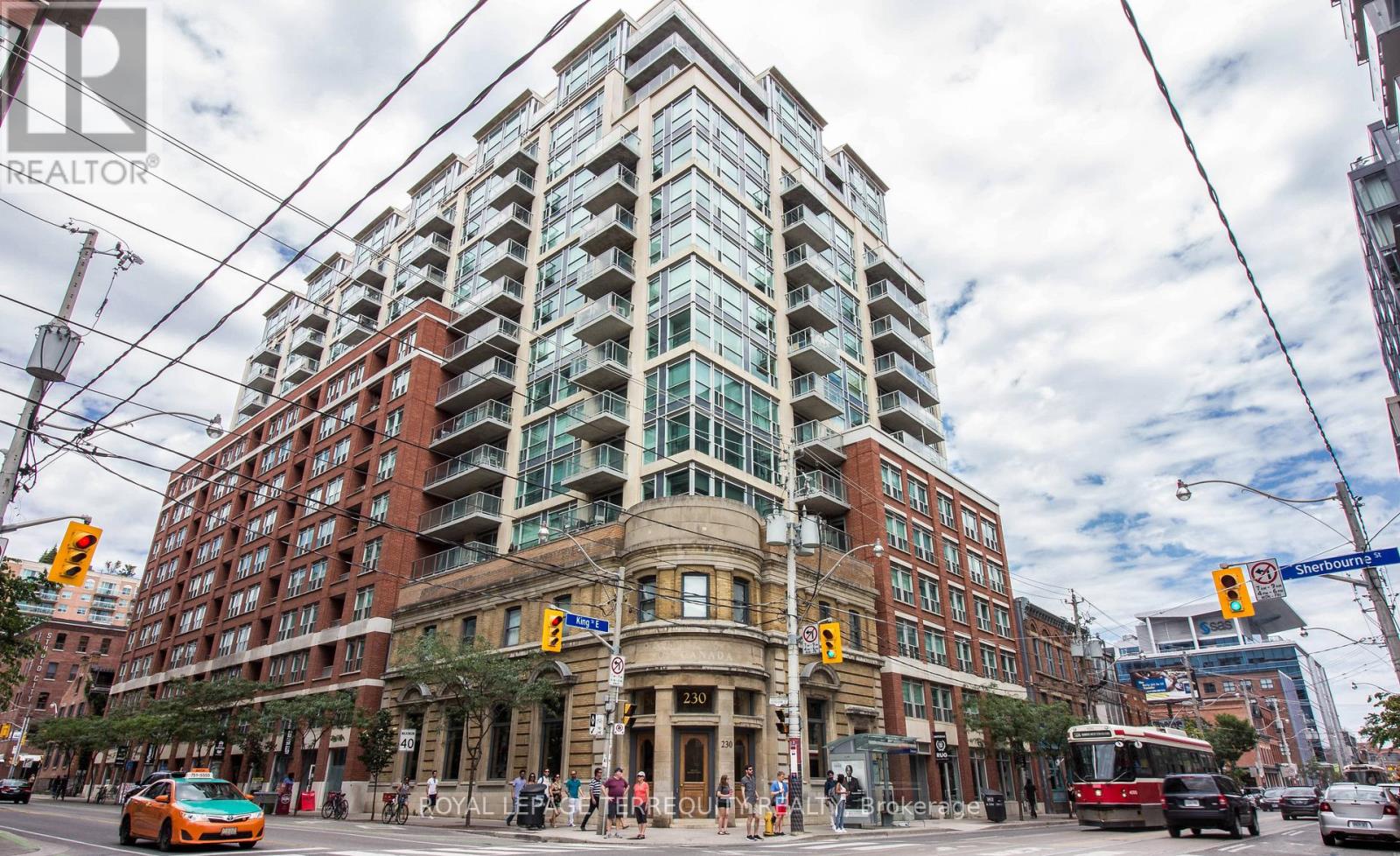1718 - 230 KING STREET E, Toronto, Ontario