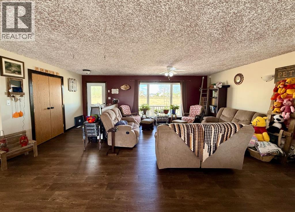 9206 94 Street, La Crete, Alberta  T0H 2H0 - Photo 9 - A2312228
