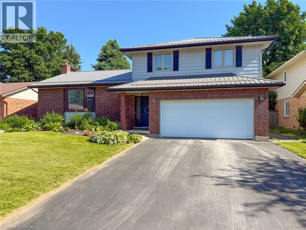114 LYNNDALE Road, Simcoe, Ontario