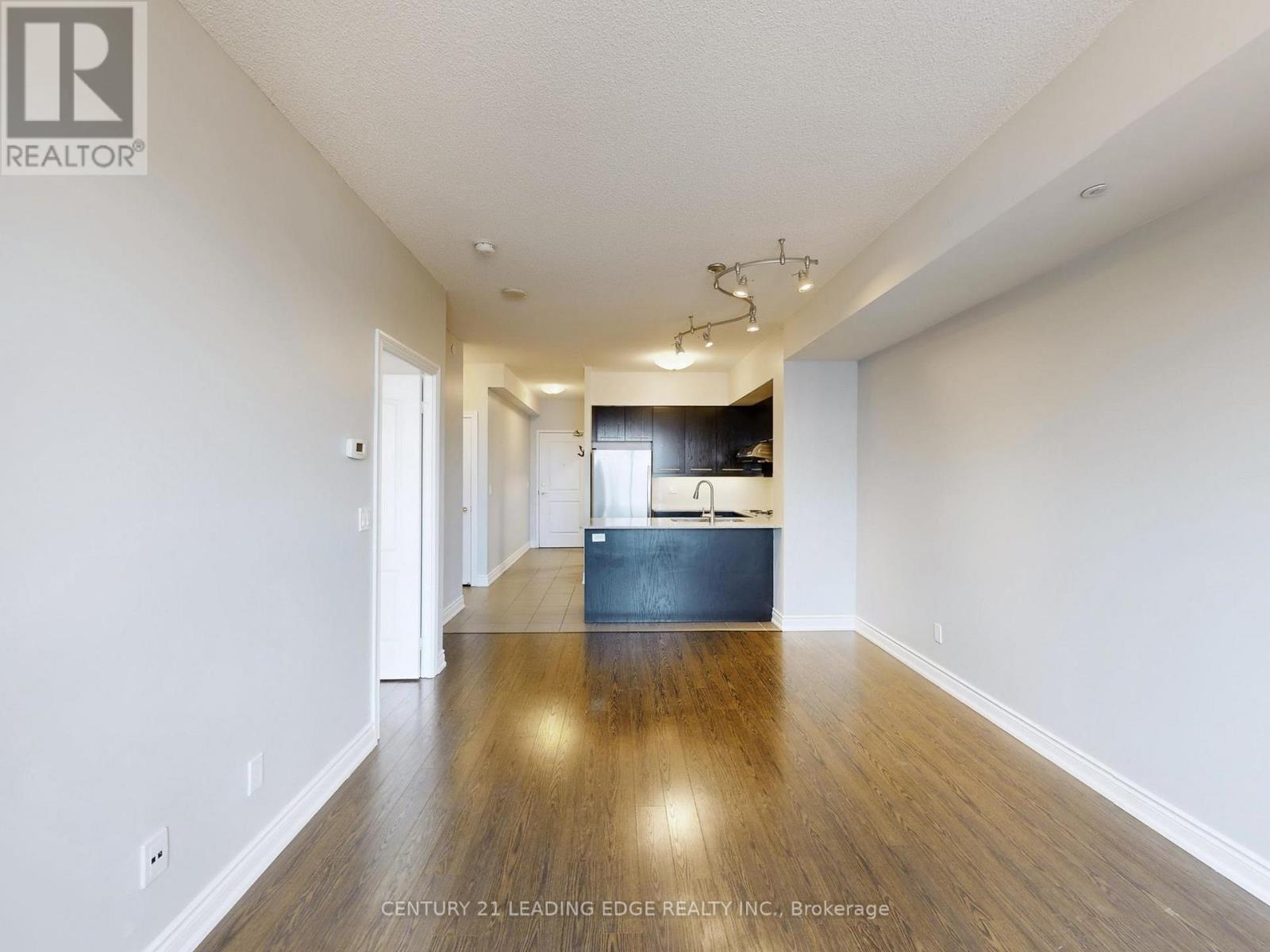 1020 - 11211 Yonge Street, Richmond Hill (Devonsleigh), Ontario  L4S 0E9 - Photo 11 - N13419090