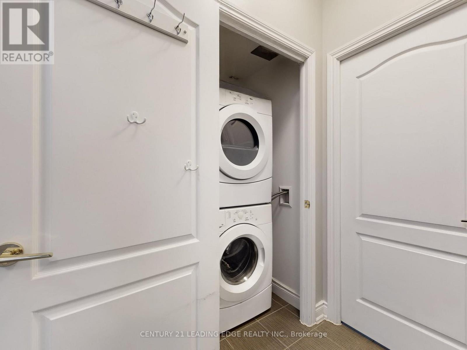 1020 - 11211 Yonge Street, Richmond Hill (Devonsleigh), Ontario  L4S 0E9 - Photo 22 - N13419090