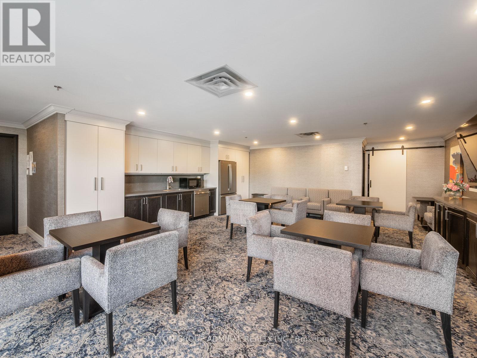 401 - 14924 Yonge Street, Aurora, Ontario  L4G 6H7 - Photo 23 - N13419110