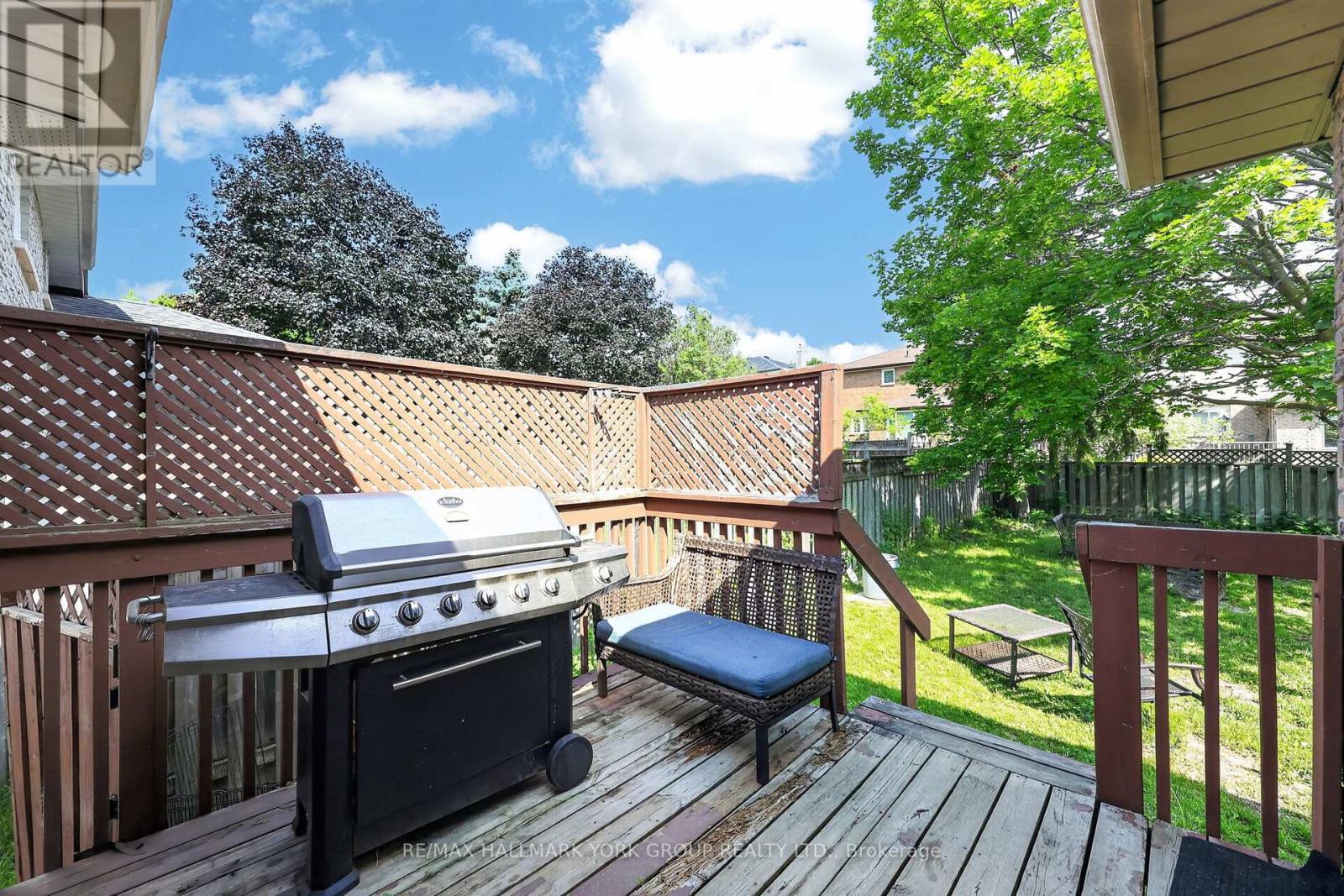 134 Crown Crescent, Bradford West Gwillimbury (Bradford), Ontario  L3Z 2L5 - Photo 9 - N13419278