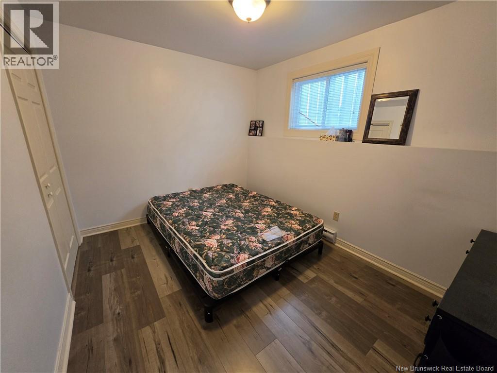690-692 Grange Avenue, Bathurst, New Brunswick  E2A 4V5 - Photo 37 - NB141481
