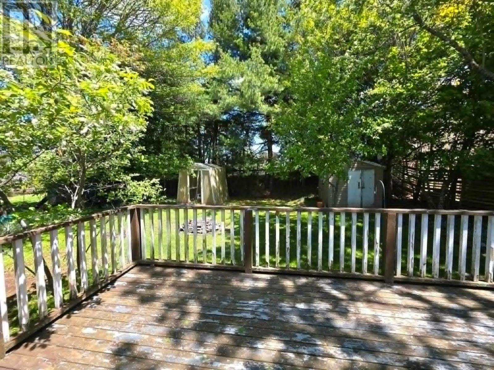 61 Laurie Street, Truro, Nova Scotia  B2N 4S8 - Photo 6 - 202613742