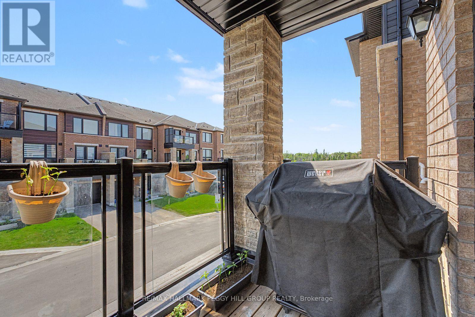 30 Red Maple Lane, Barrie (Innis-Shore), Ontario  L9J 0N4 - Photo 12 - S13418980