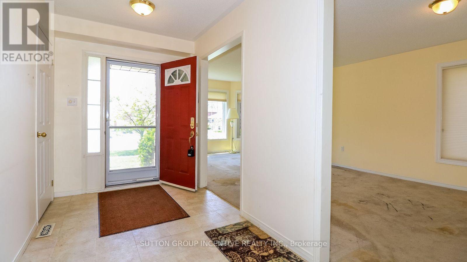 176 Hurst Drive, Barrie (Bayshore), Ontario  L4N 8P6 - Photo 7 - S13419108