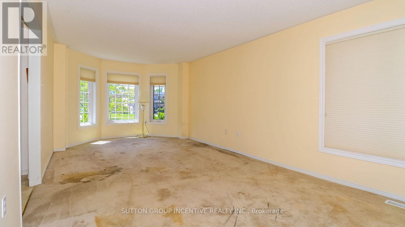 176 Hurst Drive, Barrie (Bayshore), Ontario  L4N 8P6 - Photo 8 - S13419108