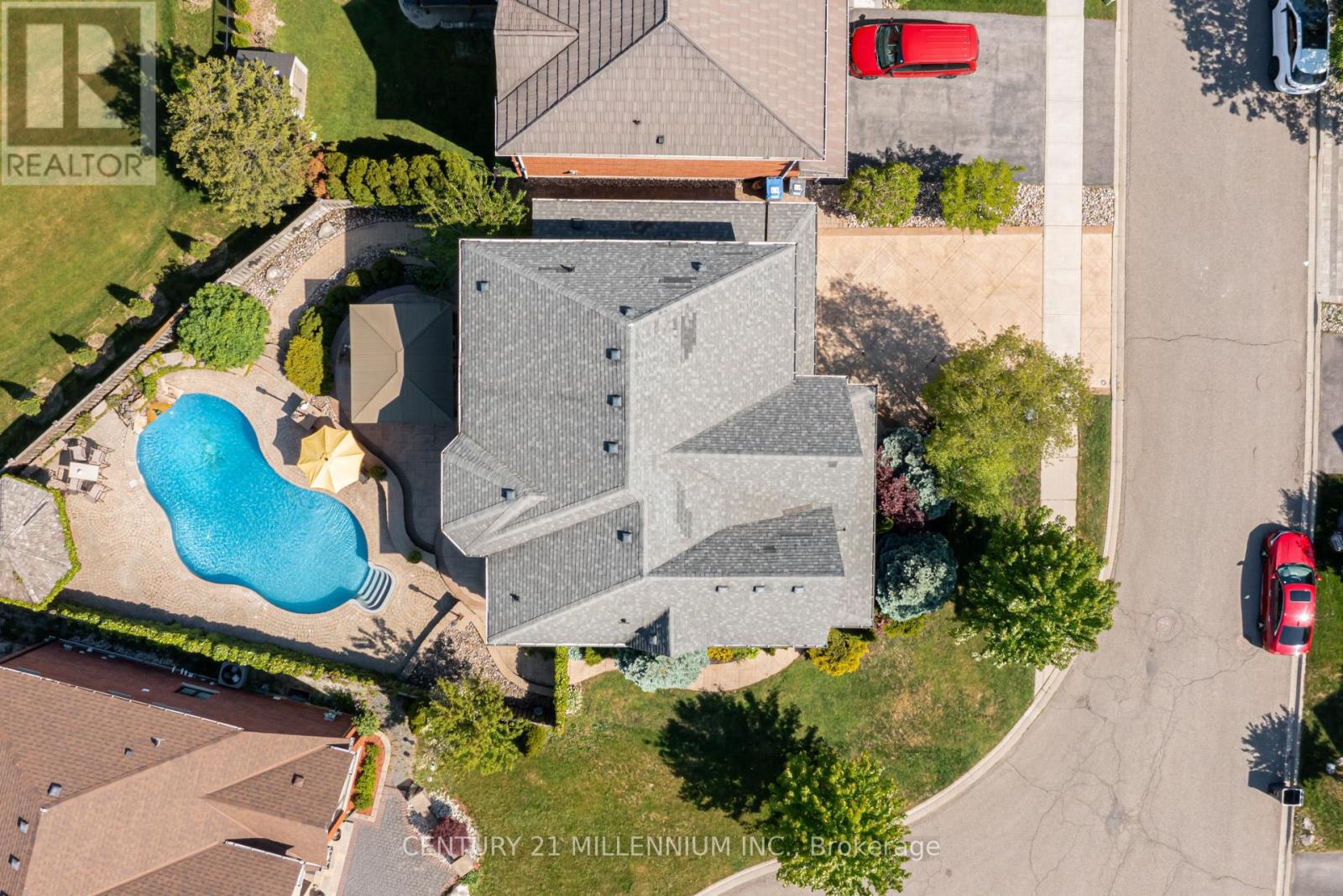 38 Hillson Court, Brampton, Ontario  L6P 1C4 - Photo 41 - W13416776