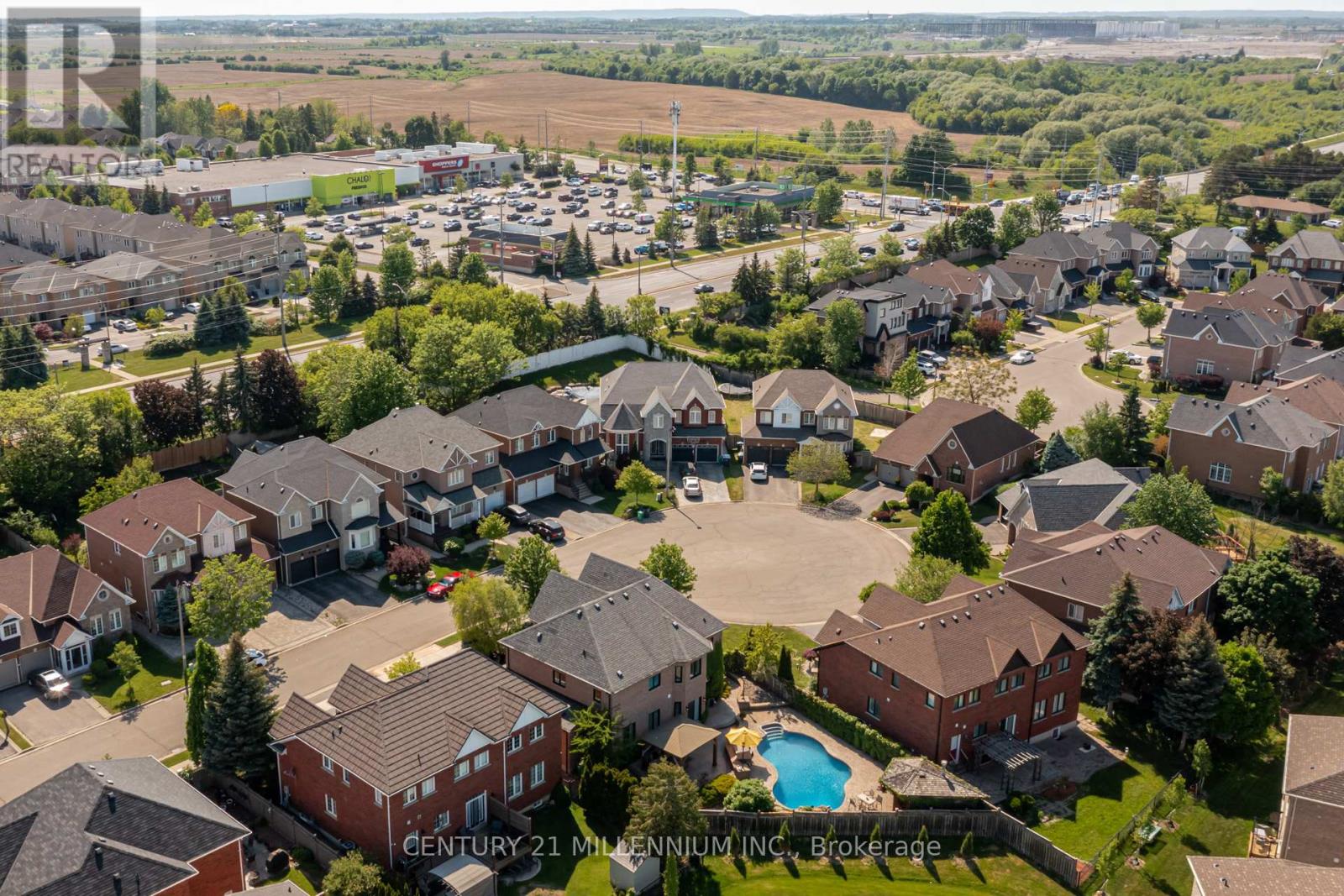 38 Hillson Court, Brampton, Ontario  L6P 1C4 - Photo 45 - W13416776