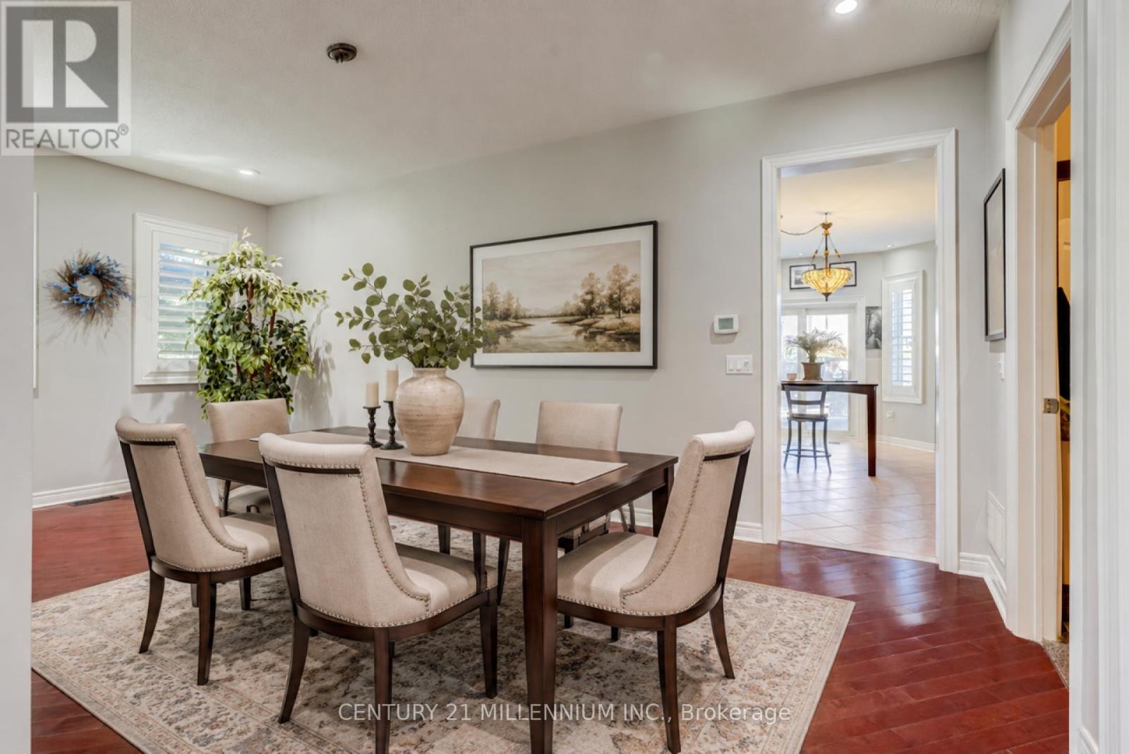 38 Hillson Court, Brampton, Ontario  L6P 1C4 - Photo 6 - W13416776