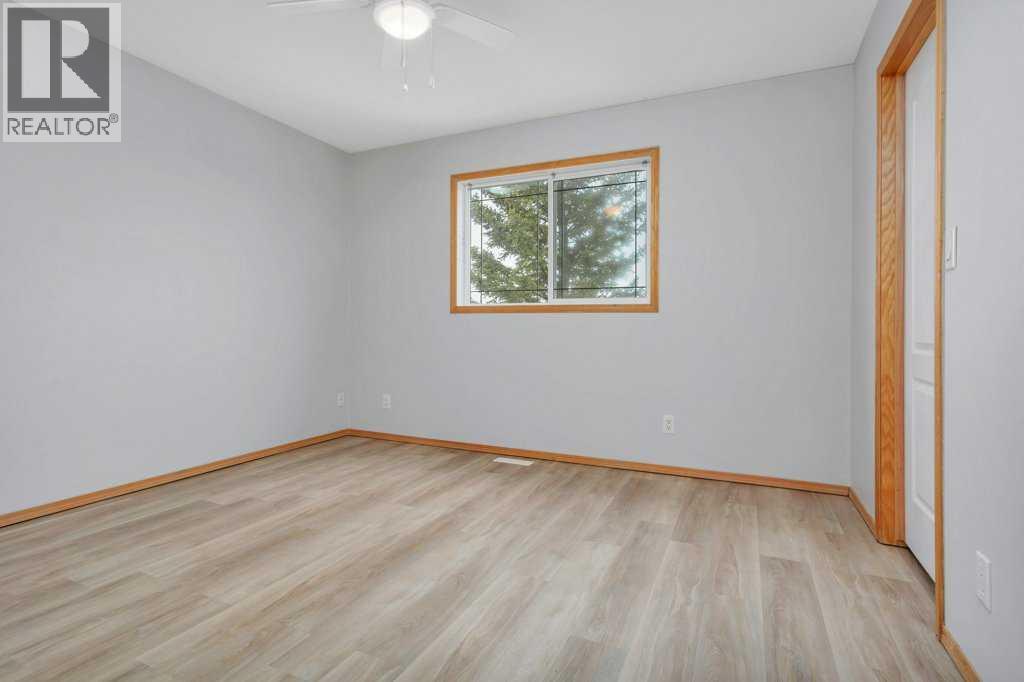 220 Deschner Close, Red Deer, Alberta  T4R 3C2 - Photo 22 - A2292853