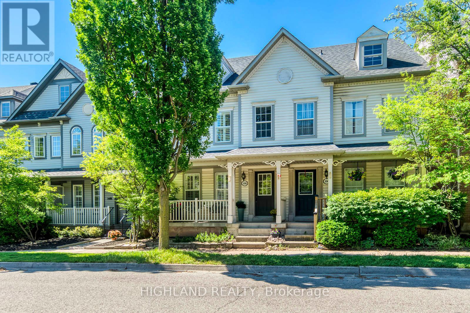 108 ROXTON ROAD, Oakville, Ontario