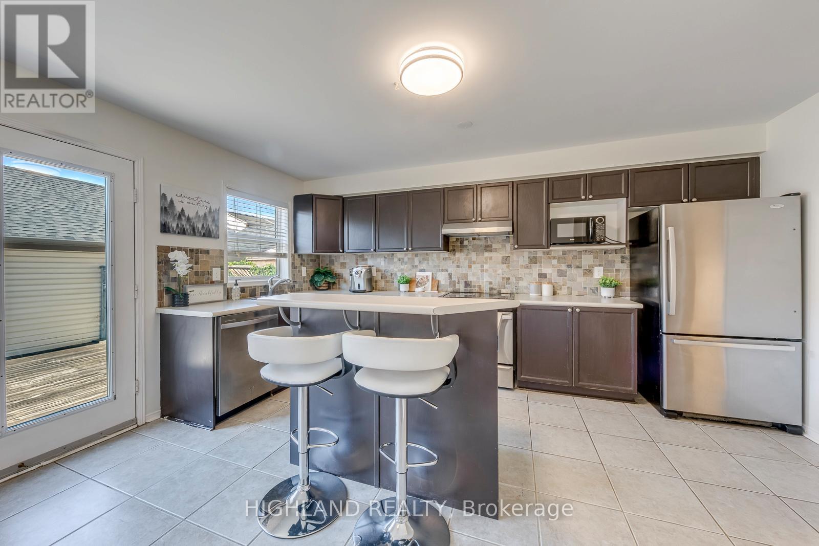 108 Roxton Road, Oakville, Ontario  L6H 6V4 - Photo 23 - W13418926