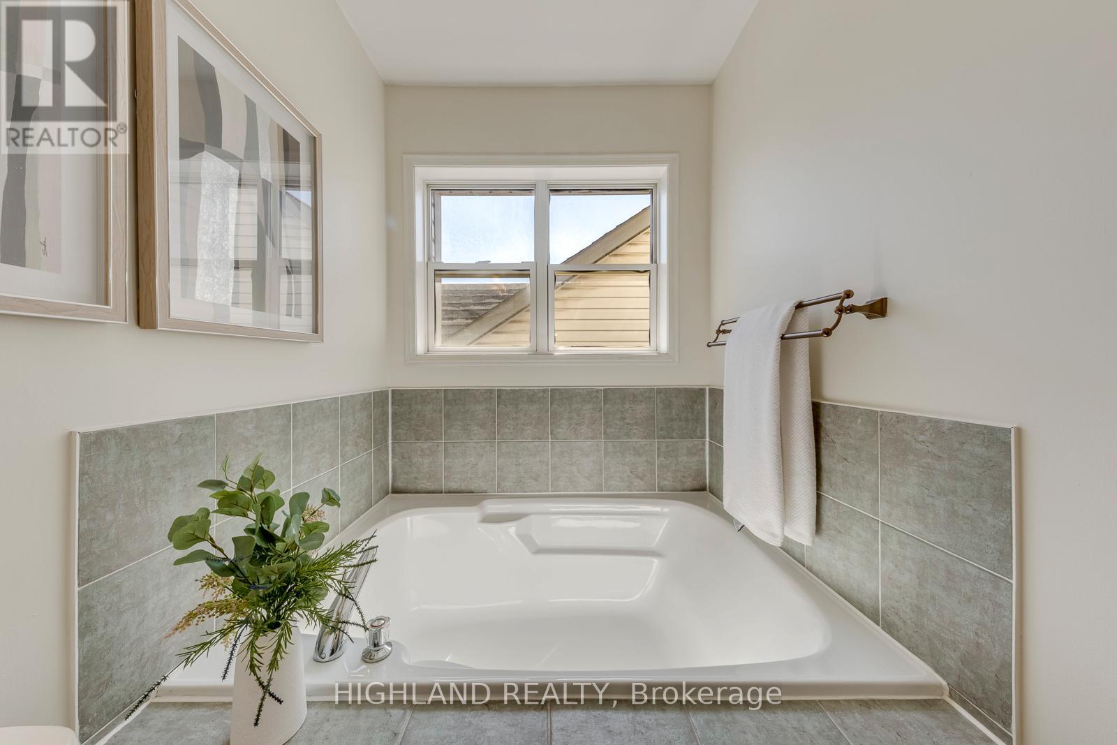 108 Roxton Road, Oakville, Ontario  L6H 6V4 - Photo 45 - W13418926