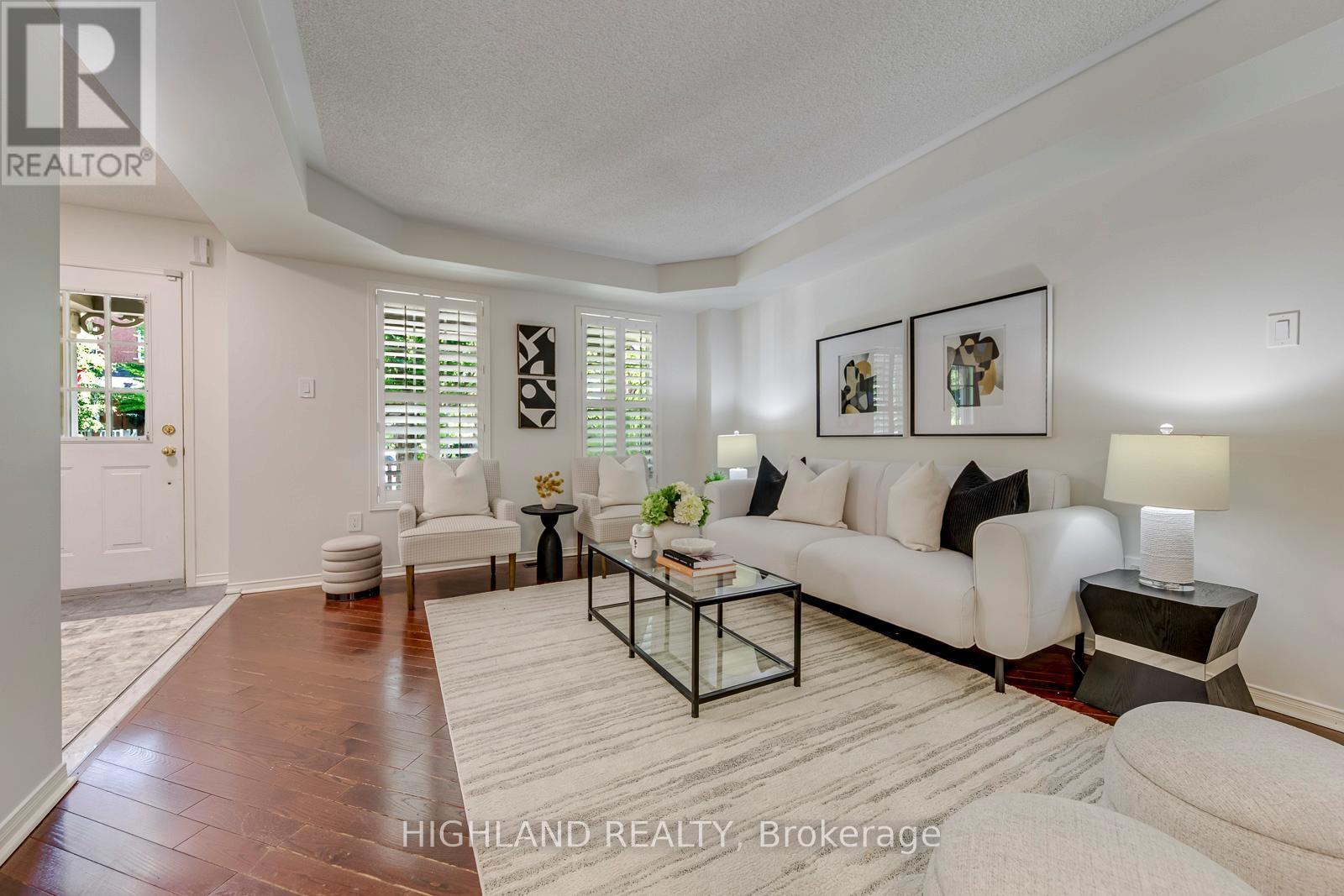 108 Roxton Road, Oakville, Ontario  L6H 6V4 - Photo 8 - W13418926