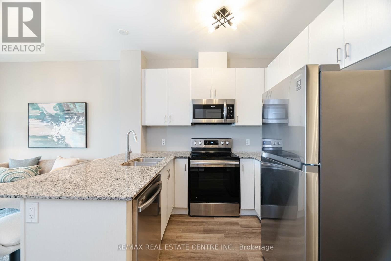 217 - 102 Grovewood Common Circle, Oakville, Ontario  L6H 0X2 - Photo 10 - W13418968