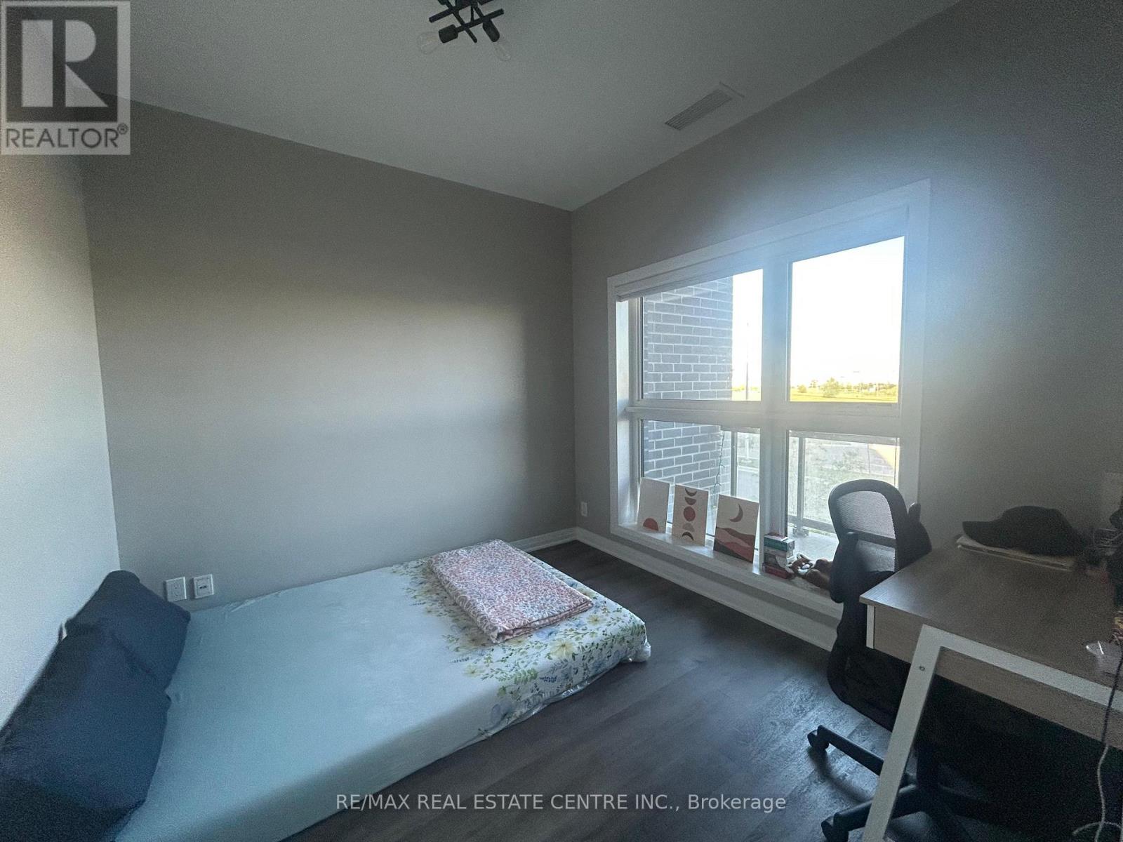 217 - 102 Grovewood Common Circle, Oakville, Ontario  L6H 0X2 - Photo 18 - W13418968