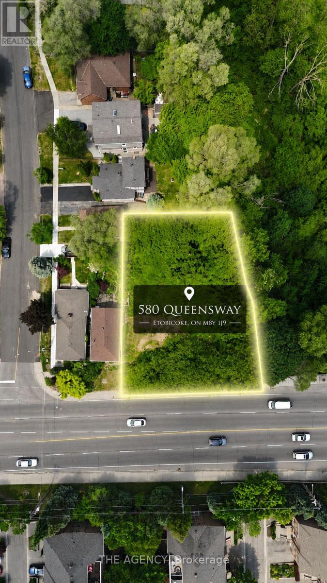 580 The Queensway, Toronto, Ontario  M8Y 1J9 - Photo 6 - W13419042