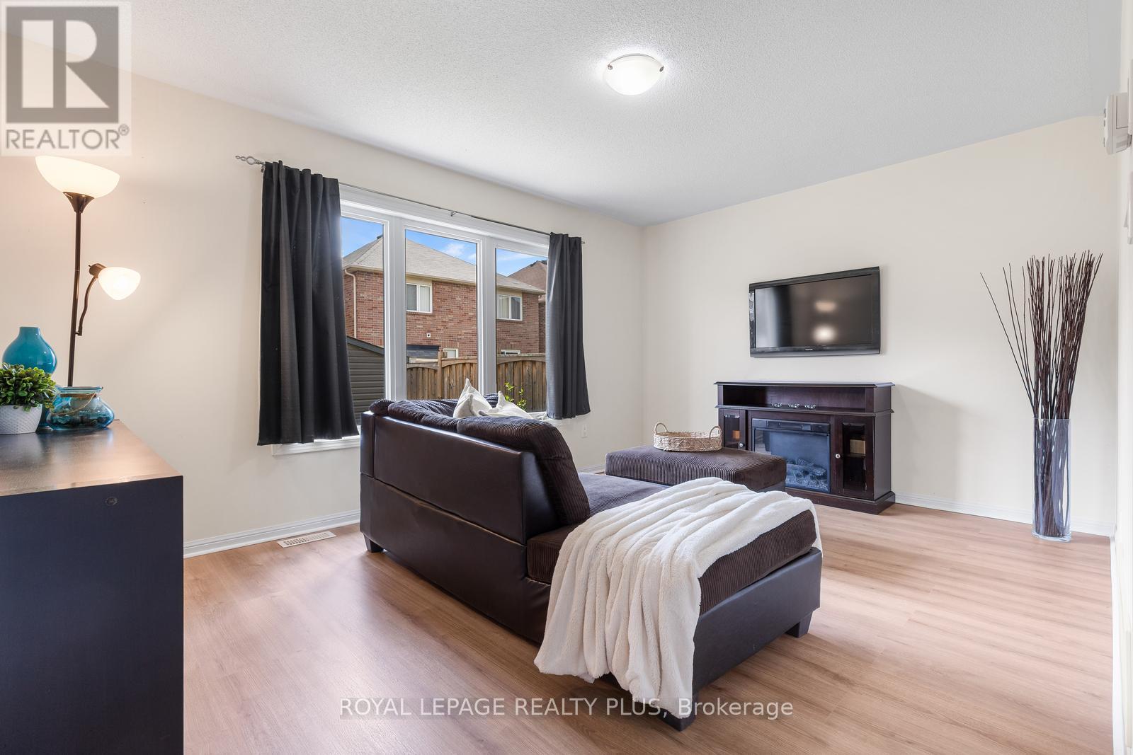 17 Francis Lundy Street, Brampton, Ontario  L6Y 4X8 - Photo 15 - W13419084