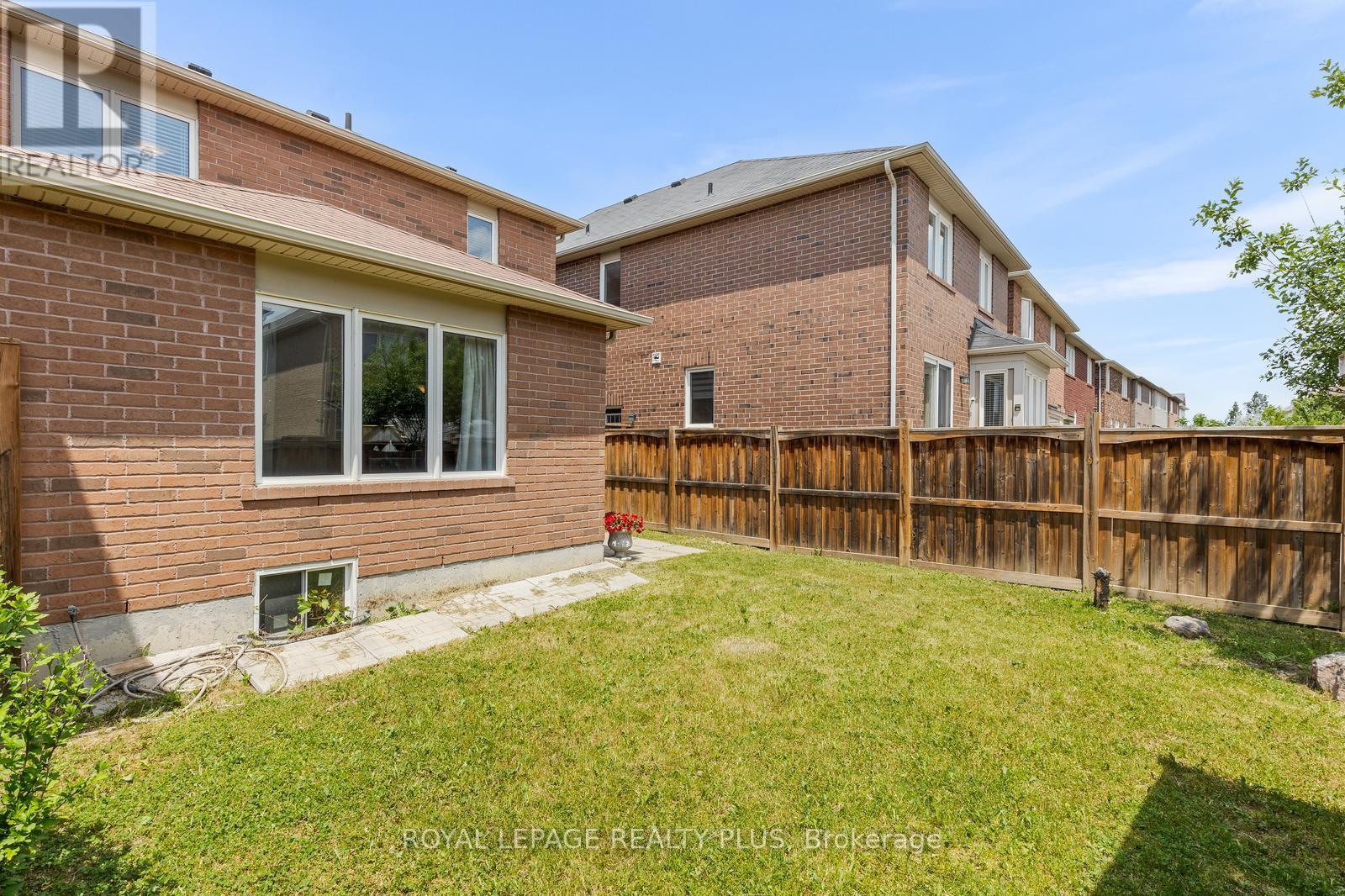 17 Francis Lundy Street, Brampton, Ontario  L6Y 4X8 - Photo 31 - W13419084