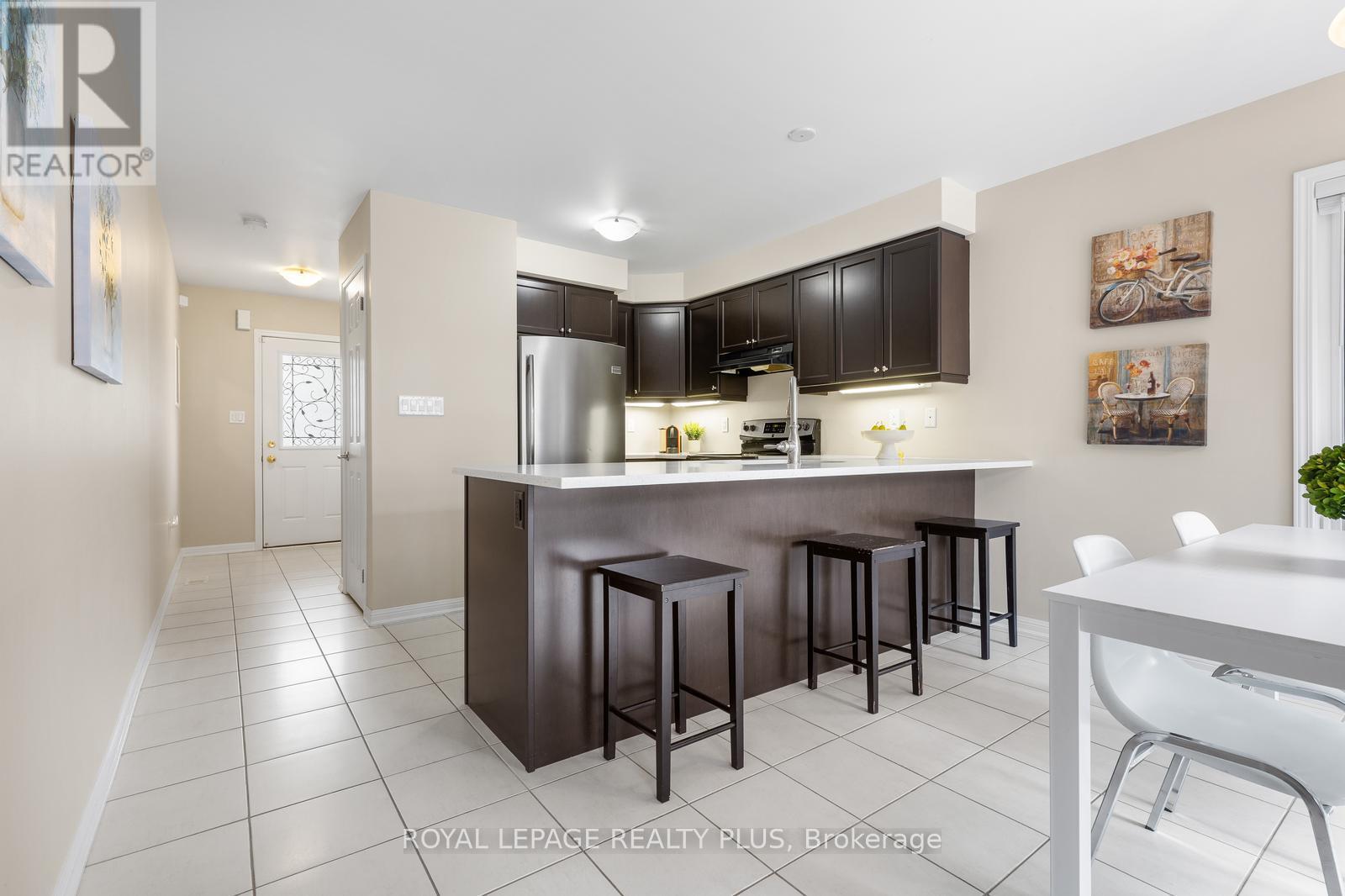 17 Francis Lundy Street, Brampton, Ontario  L6Y 4X8 - Photo 6 - W13419084