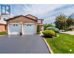 19 NEWGREEN CRESCENT, Brampton, Ontario
