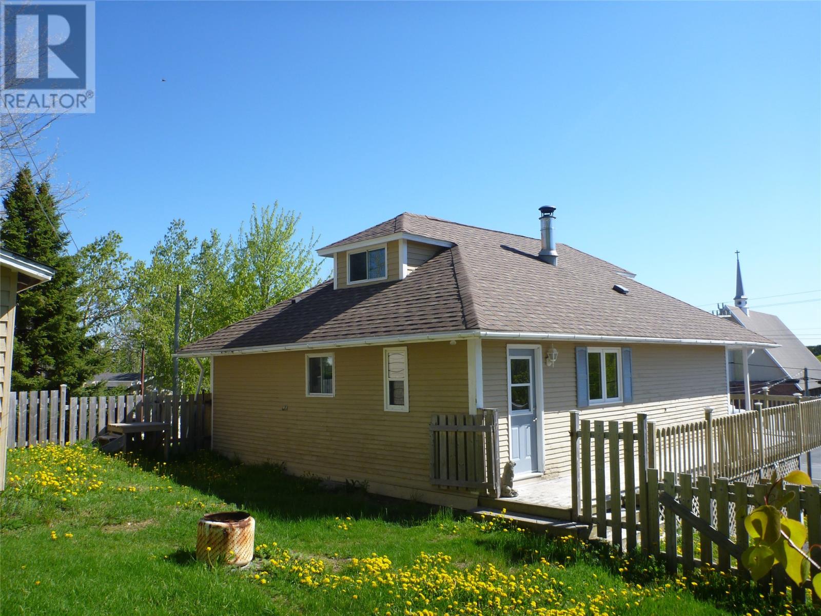 240 Marine Drive, Clarenville, Newfoundland & Labrador  A5A 1M8 - Photo 2 - 1298704