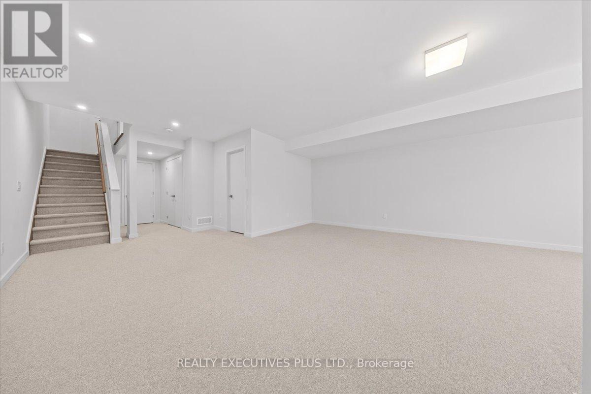 699 Honeydew Street, Ottawa, Ontario  K1X 0K5 - Photo 24 - X13419426