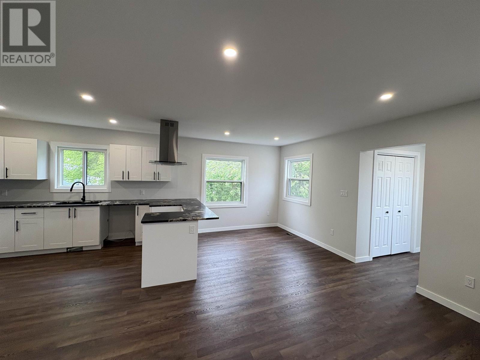 65 Rockwood Ave, Thunder Bay, Ontario  P7A 6A3 - Photo 7 - TB2601420