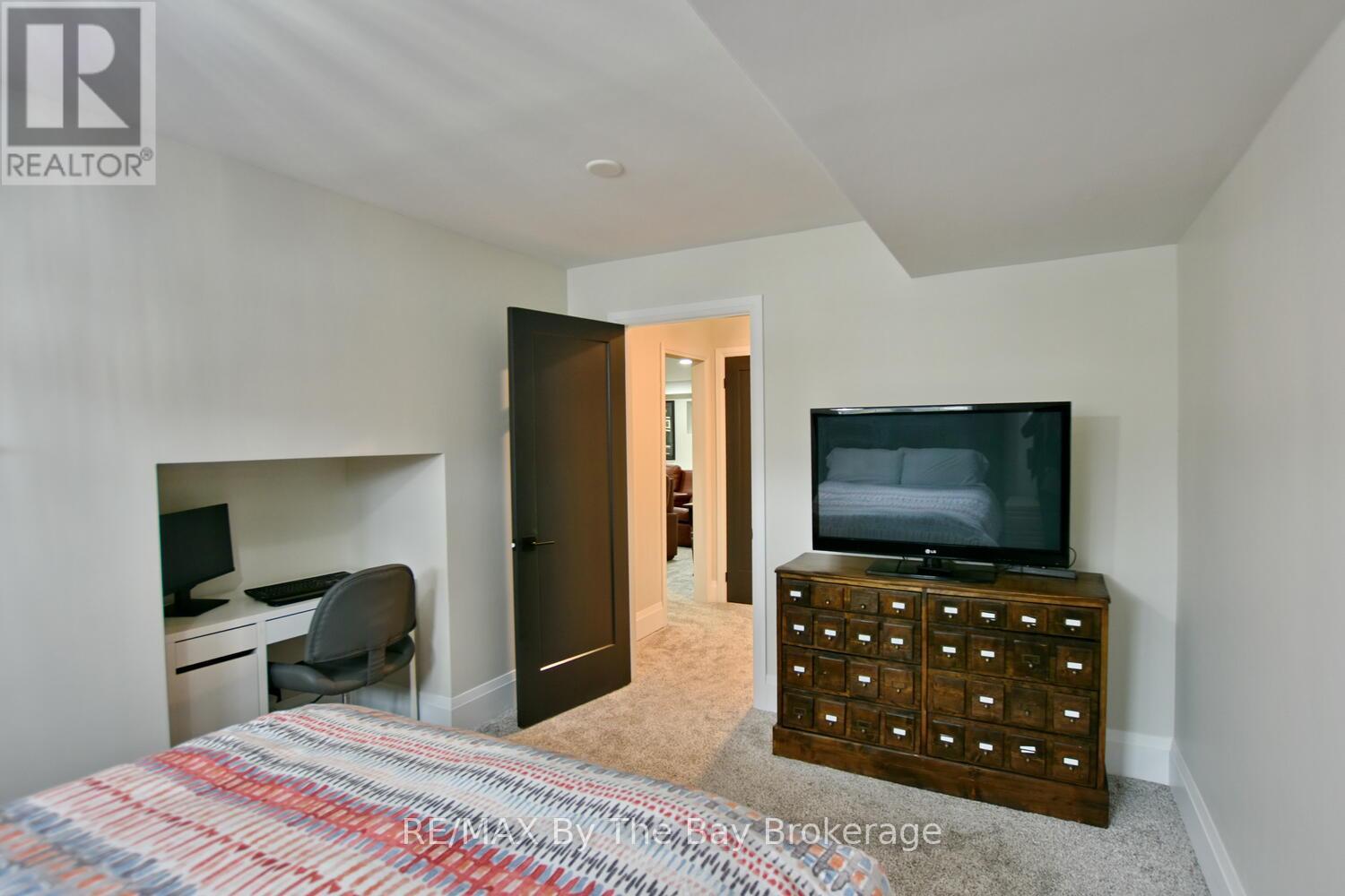 17 Basswood Drive, Wasaga Beach, Ontario  L9Z 0A8 - Photo 39 - S13419352