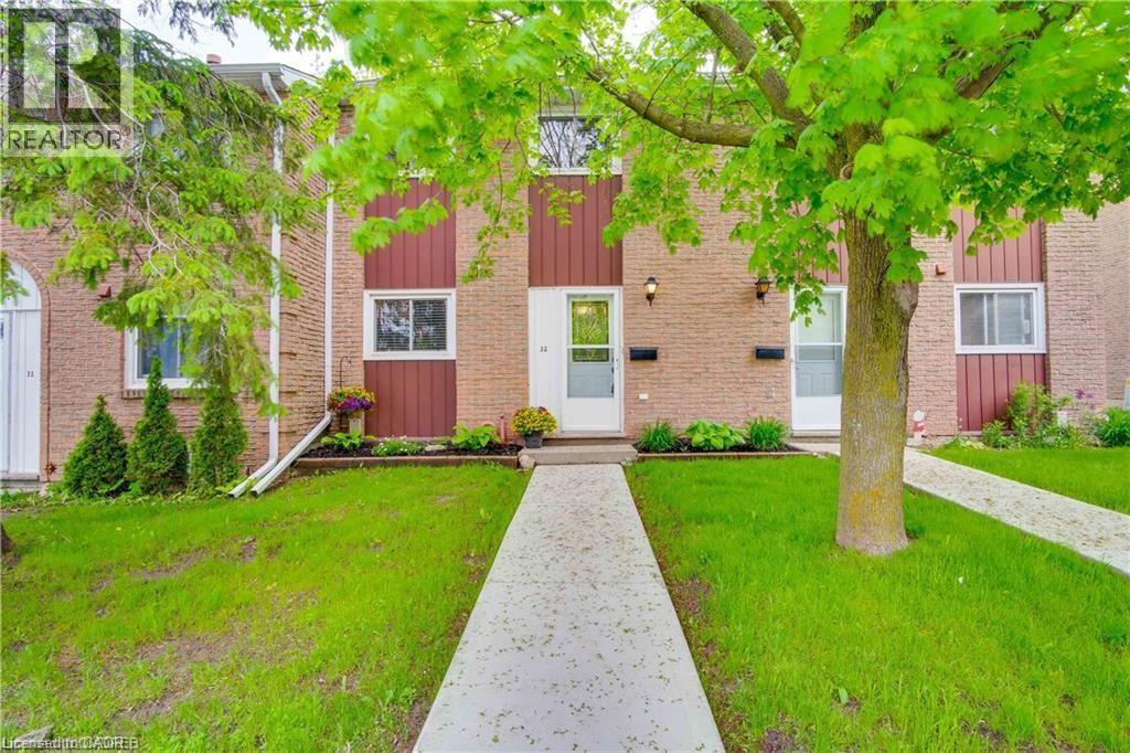 206 GREEN VALLEY Drive Unit# 32, Kitchener, Ontario