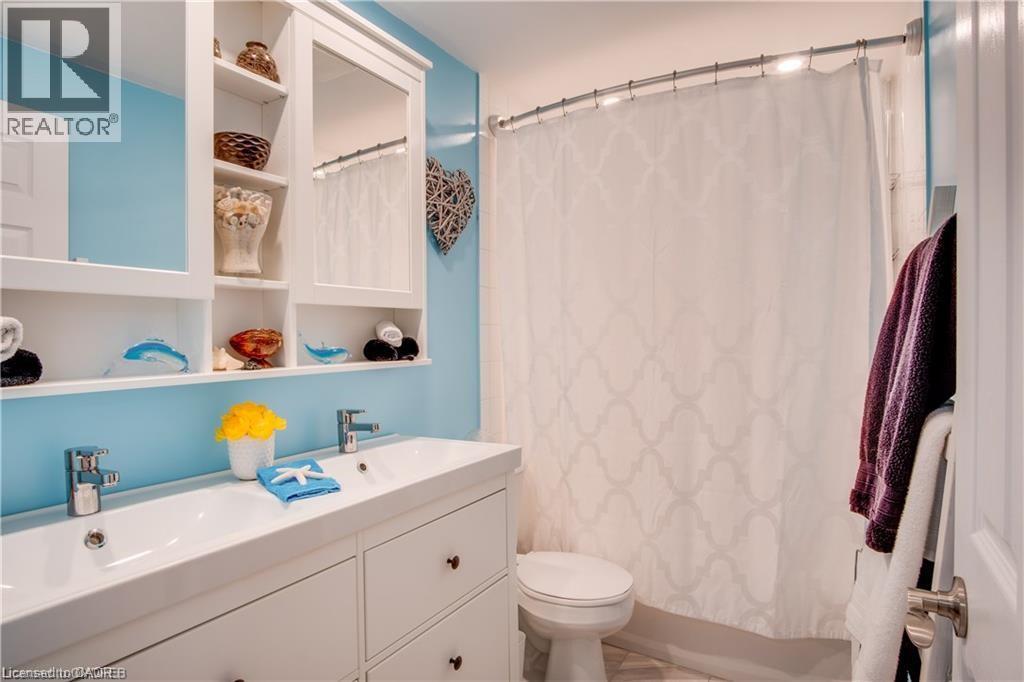 206 Green Valley Drive Unit# 32, Kitchener, Ontario  N2P 1G9 - Photo 13 - 40838129