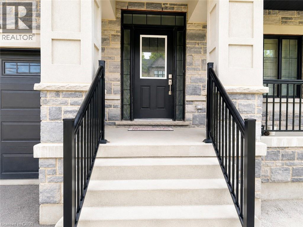 514 Bridgemill Crescent Unit# Upper, Kitchener, Ontario  N2A 0A3 - Photo 2 - 40837939