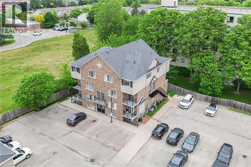 12 Holborn Drive Unit# 37e, Kitchener, Ontario N2A 0A4 - Photo 30 - 40837786